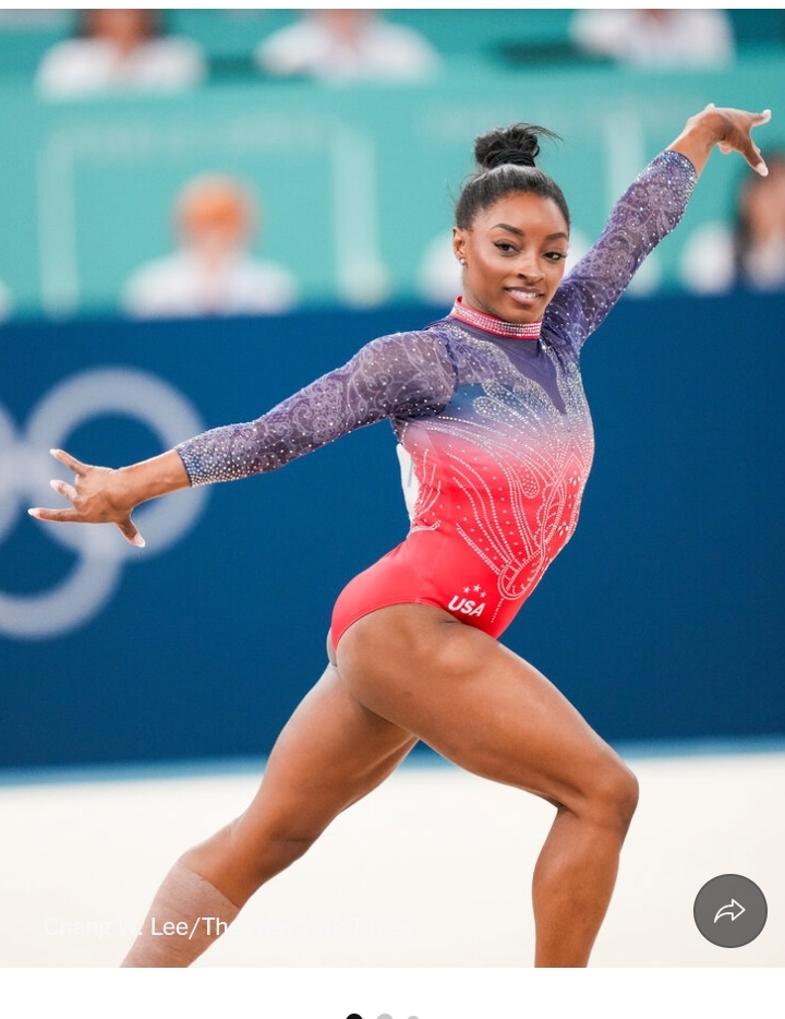 Gymnastics Live Updates: Simone Biles Wins a Silver on the Floor to End the Olympics.